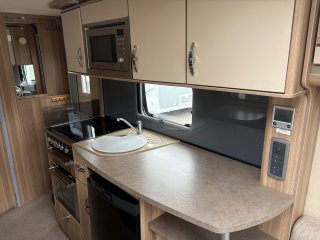 /photos/8531/2aca0c54-744f-38fb-9574-436598e5029f_i320x240.jpg
