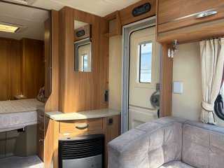 /photos/8531/320550db-a9ba-fba6-e49b-69b80619b54d_i320x240.jpg