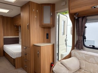 /photos/8531/3b8c521c-107d-89fd-38f7-de8eb67c1c78_i320x240.jpg