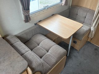 /photos/8531/404dfdc6-c7f8-97b3-5ab2-2688bcfbf3ff_i320x240.jpg