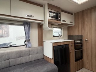 /photos/8531/6842b6ce-ec07-47cc-b428-75b4d1bcc635_i320x240.jpg