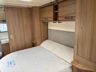/photos/8531/6efca6d6-daf8-2fa0-ff8c-24ef69996449_i320x240.jpg