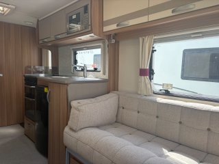 /photos/8531/9c39e5fa-f5c1-2602-9af0-c6ec5a447a82_i320x240.jpg