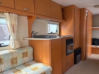 /photos/8531/bd7f9d89-63c0-bac0-b984-785da3bf8459_i320x240.jpg