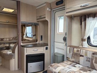 /photos/8531/bf7395ee-7eb3-eb53-8828-987b2b5c204c_i320x240.jpg