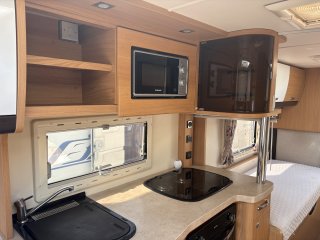 /photos/8531/cd195676-c8c2-812c-68f9-77c0822b427f_i320x240.jpg