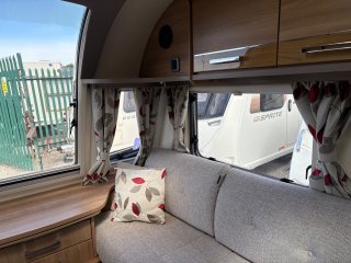 /photos/8531/d0adf5f2-434b-f7df-4a9d-47685e98a44f_i320x240.jpg