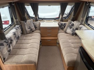 /photos/8531/e24d1ae4-8fdb-3a7a-e0d7-82441e55fb03_i320x240.jpg